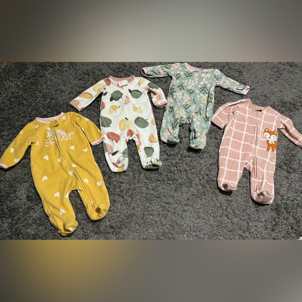 4 pairs of 3 month old carters pajamas BUNDLE